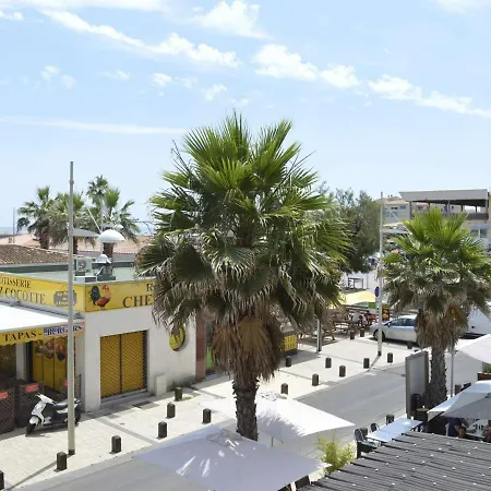Studio Cap D'Agde, 1 Piece, 2 Personnes - Fr-1-249-363 Apartment